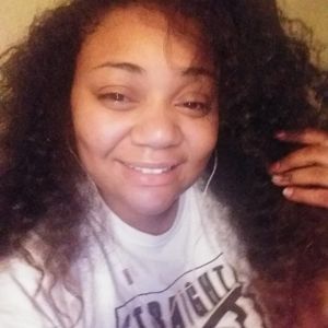 Meet your Posher, Ebony